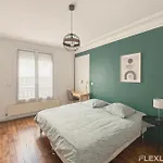 Charming Room In Shared 2-Bedroom Apartment In Paris 5